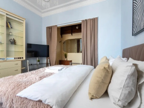 Апартаменты Улучшенные с Видом на Москва-Сити