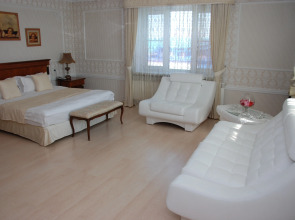 Отель Моцарт