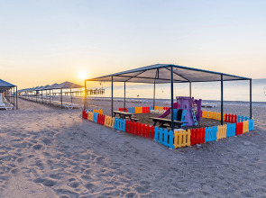 Queen's Park Le Jardin - All Inclusive