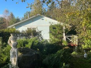 Частный дом Домик у воды