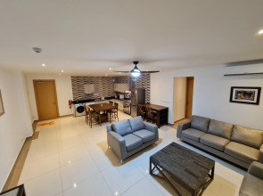 Апарт-отель Royale Suites Luxury Apartment