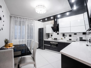 Апартаменты с балконом на Скрыганова