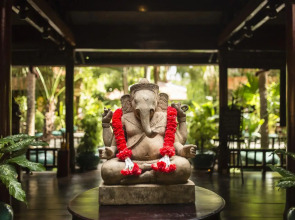 Отель Angkor Village