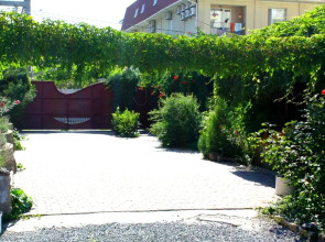 Гостевой дом Бунгало у Романа