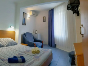 Меблированные комнаты 212