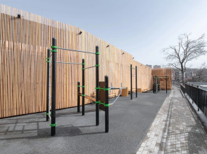 Апартаменты возле Театра и моста, недалеко от центра. Брянская 18.