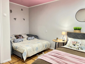 Апартаменты в тихом районе на восьмом этаже