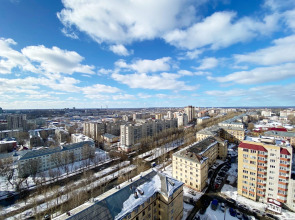 Квартира 3-к Квартира на Октябрьском Проезде 18