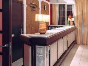 Отель Реавиль