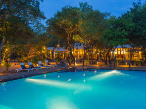 Отель Nilaveli Beach