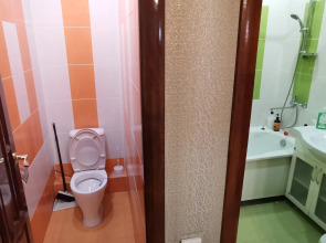 Апартаменты в Частном Доме на Первом Этаже