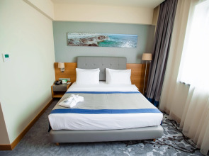Отель Holiday Inn Aktau - Seaside, IHG Hotel