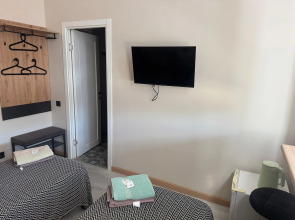 Бобровский