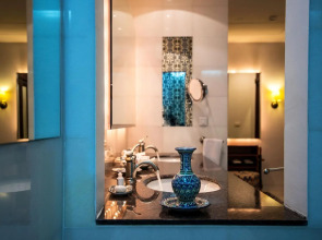 Dushanbe Serena Hotel