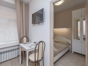 Апартаменты 2 Студия на Саперном 8