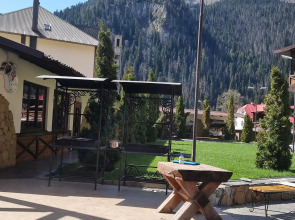 Апартаменты Вершина 713