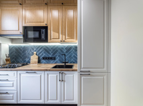 Квартира Lovely Apartment with the View on the Park and the Church