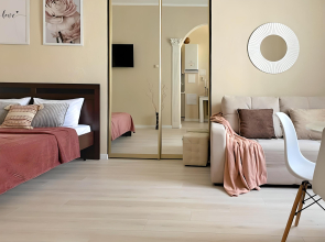 Уютная квартира студия на Бродвее