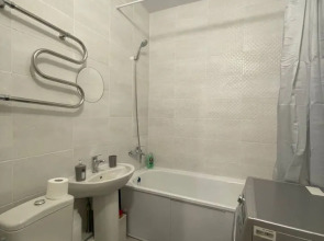 Апартаменты на ул. имени Героя Георгия Бочарникова, 4к1