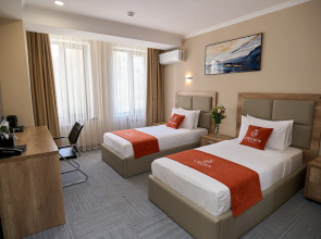 Отель Crown Hotel Bishkek