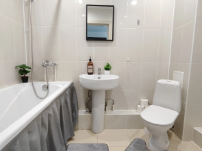 Апартаменты Panda Home возле ТЦ Остров и ТЦ Кристалл