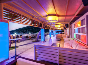 Отель Tusan Beach Resort