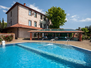 Отель Омега-Клуб