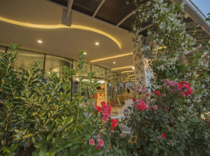 Отель Ocean Blue High Class