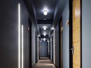 Отель Address Inn