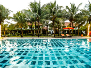 Отель Le Belhamy Resort And Spa