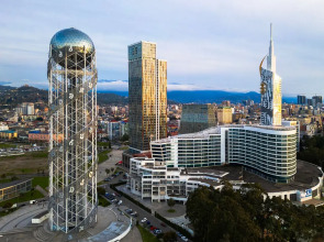 Апартаменты Apartment hotel Прибрежный Оазис: с видом на море в знаковой Порта Батуми