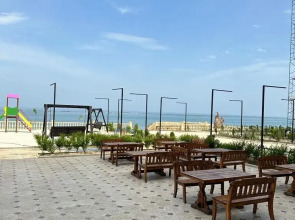 Резидент Плаза