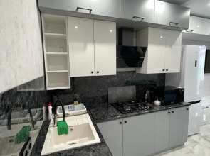 Апартаменты на Зураба Магкаева 2/2