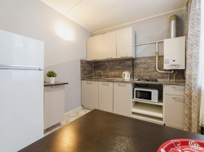 Апартаменты Короленко 19