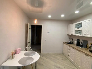 Апартаменты на Свиридова 6