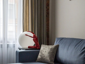 Квартира Трехкомнатная на Канале Грибоедова