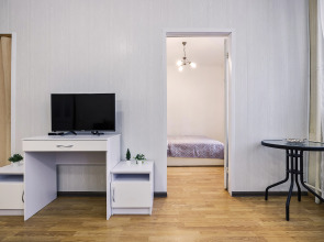 Апартаменты на улице Азовской 12/1