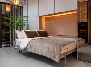 Апартаменты LordlyUp с караоке на  74 этаже