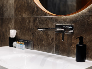 Апартаменты Lalapart Skyfall с панорамным видом с 46 этажа небоскреба Савеловский Сити