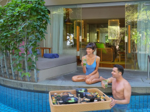 Отель Maya Sanur Resort & Spa