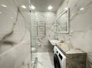 Апартаменты Актер House