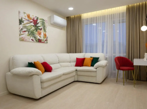 Апартаменты в центре с красивым видом из окна Рядом Метро и Кремль