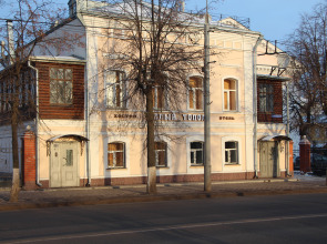 Хостел Белый Тополь