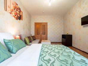 Апартаменты Пять Звёзд на Рябиновом Бульваре 11