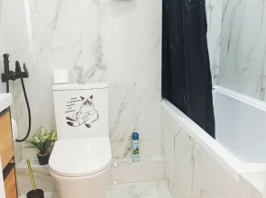 Квартира Эксклюзивная квартира с огромным турецким диваном