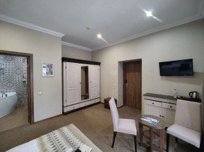 Отель Андерсен