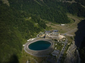 Отель Qafqaz Tufandag Mountain Resort