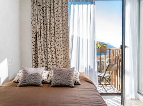 Квартира студия 21 с видом на горы