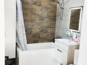 Частный дом у озера и леса 2 спальни