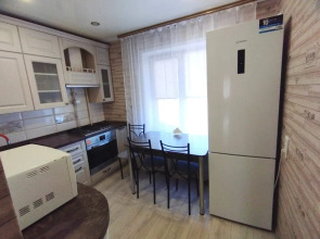 Квартира Просторная Уютная